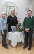 Straipsnio autorė su žurnalo kūrėjais D. Sutkevičiene ir J. Brigiu.